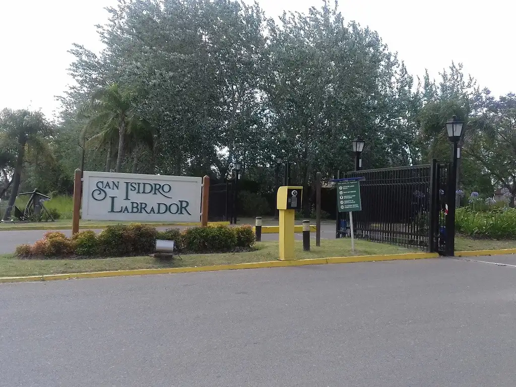 Logo San Isidro Labrador